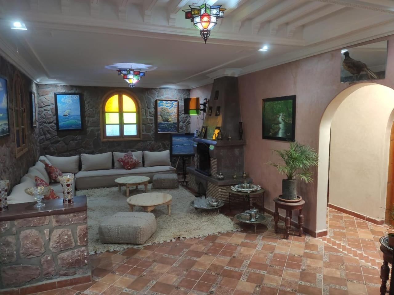 Auberge Laurier Rose Урика Екстериор снимка